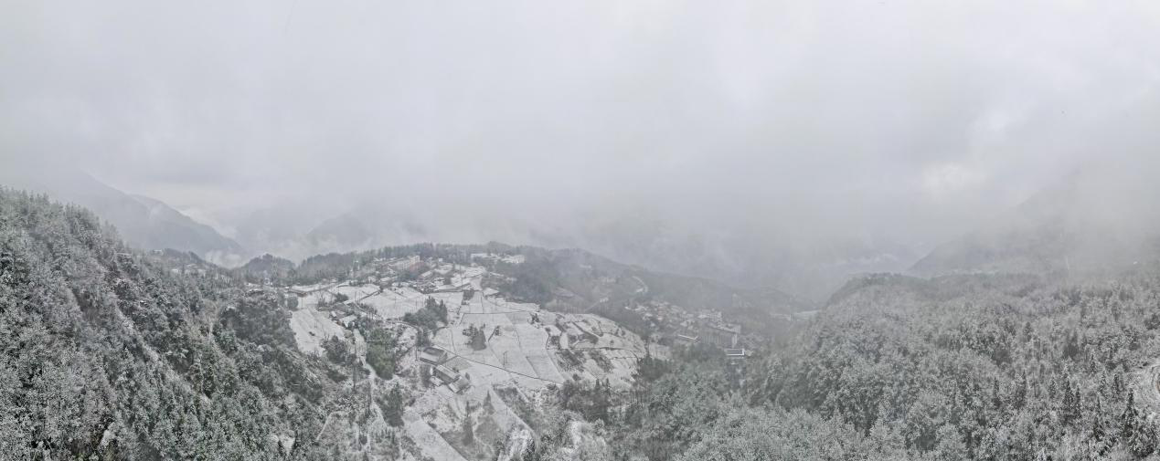 重庆巫山:神女之乡 雪景如画