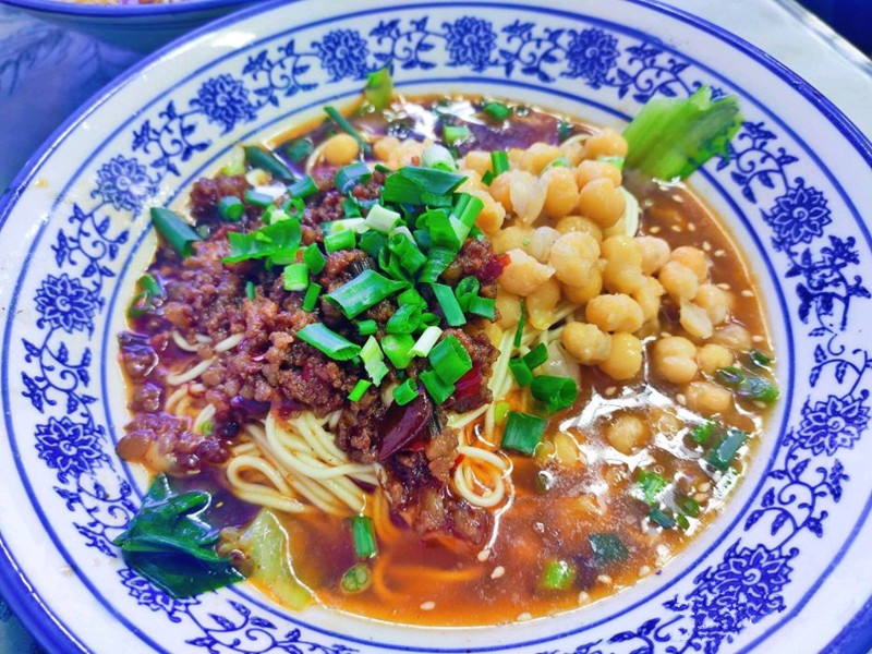 不得不吃的招牌豌雜麵:渝之匯小麵館