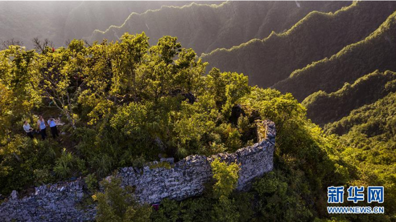 夕阳映照下的全胜寨战壕遗址（6月29日摄，无人机照片）。新华社记者 陶明 摄