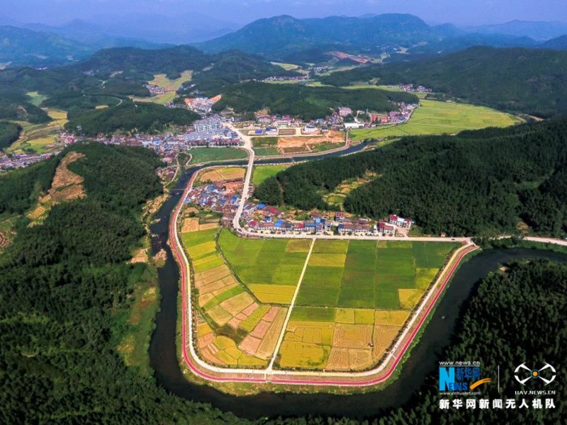 《大美止马》，摄于南平光泽县。新华网发（傅心云 摄）