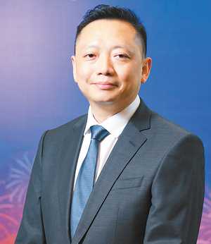 赖晓东 重庆市第十三人民医院院长，主任医师