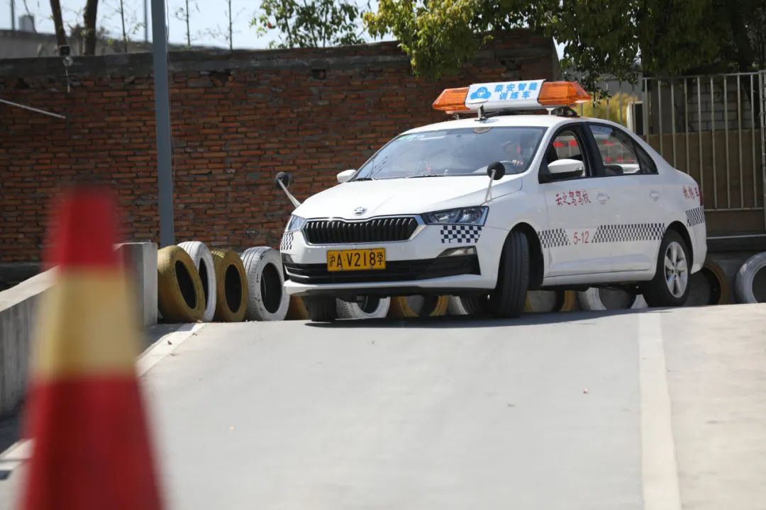 首页 要闻快递 正文驾照考试有新变化 6月1日起, 小型自动挡汽车驾驶