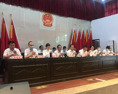合川渭沱镇召开第十五届人民代表大会第七次会议