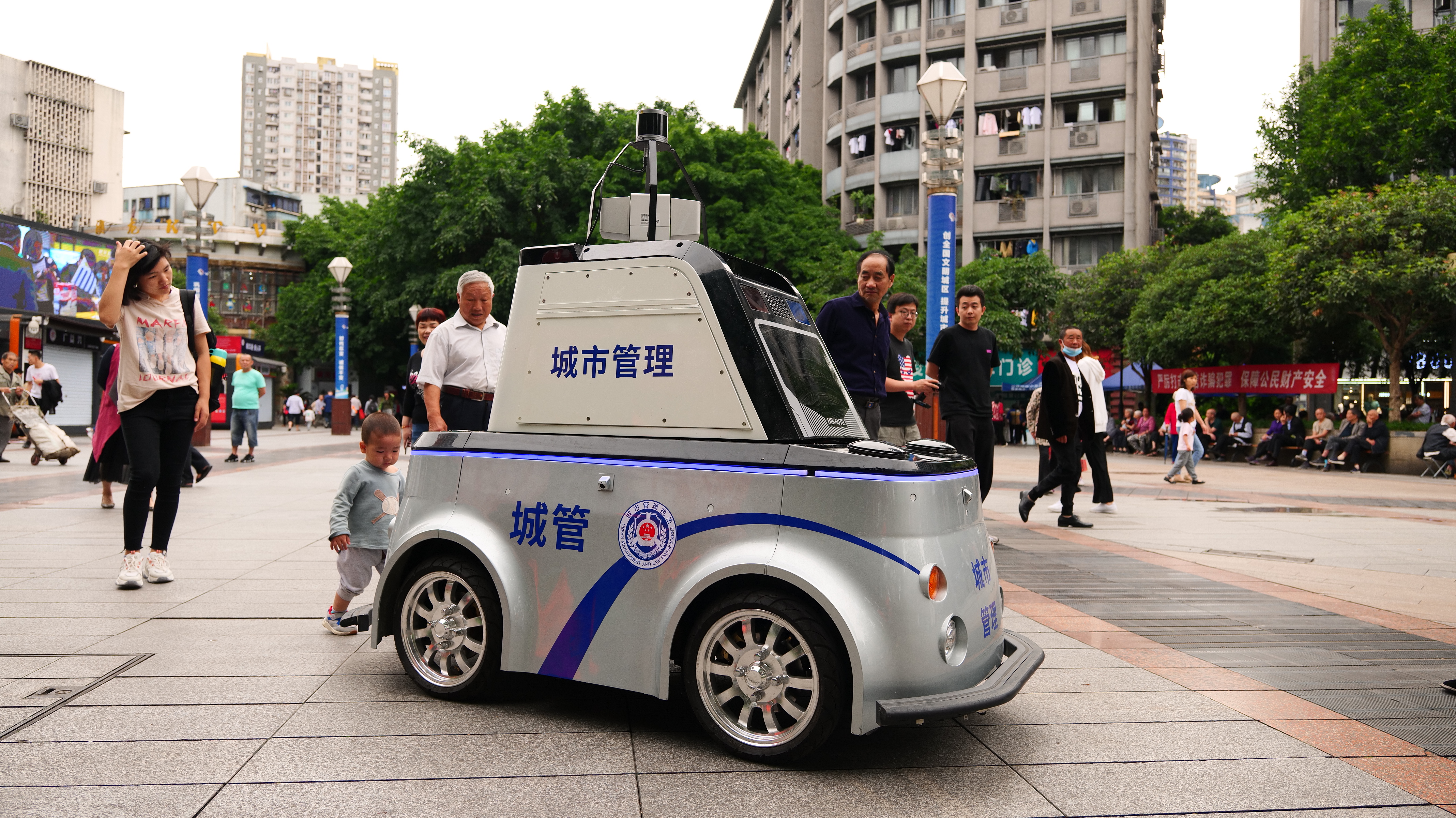 无人巡逻车将成为城市管理好帮手