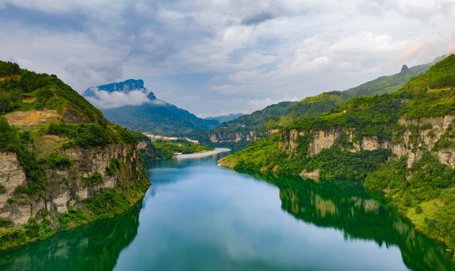 重庆南川金佛山:雨后万千气象新