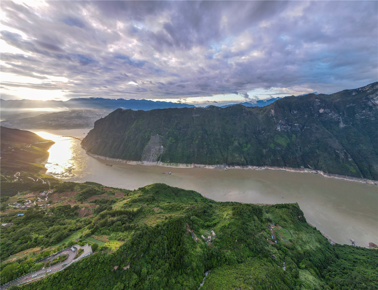 重庆初秋巫山美如画