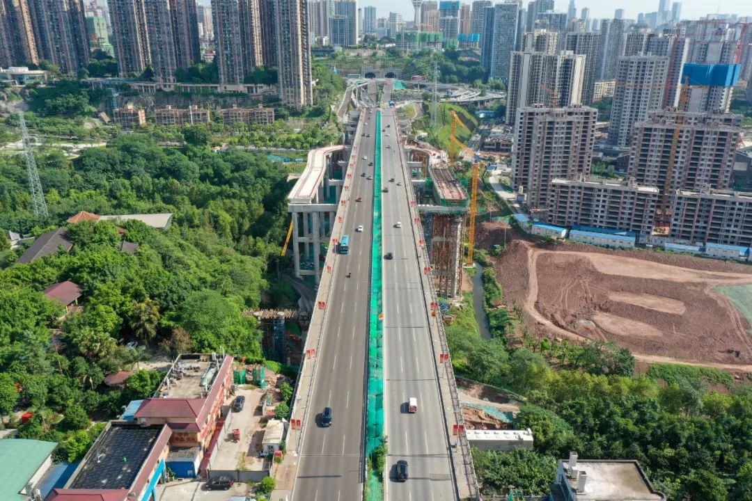 五台山立交至双山隧道段改造工程加速推进三大区域全部进入主体施工