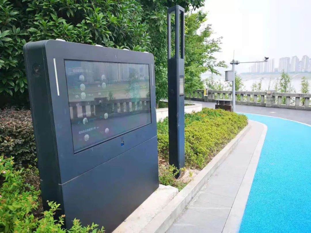 科技感满满万州这两个公园有点潮你去耍过没