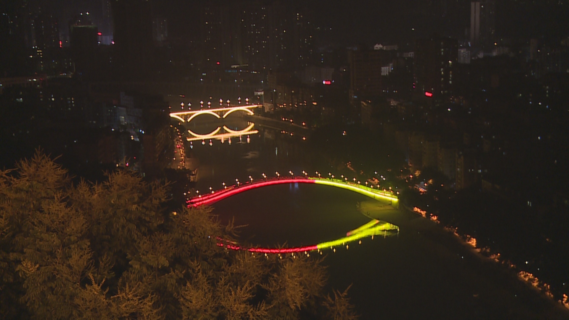 綦江夜景美如画(摄影:包俊)