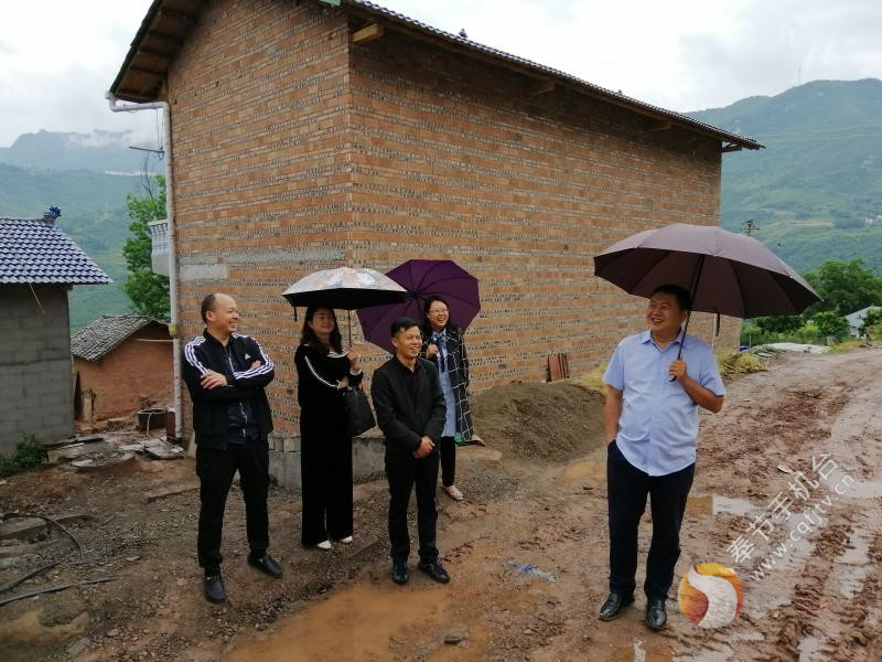 副县长赵从刚到康乐镇实地调研指导脱贫"迎检"工作 -奉节手机台