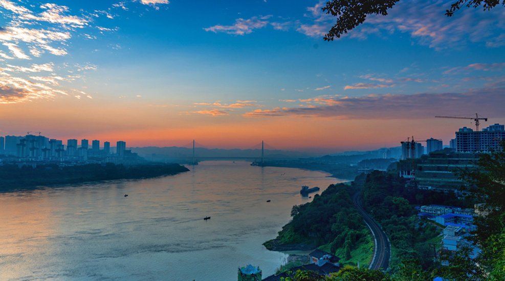 重庆大渡口:朝霞美如画