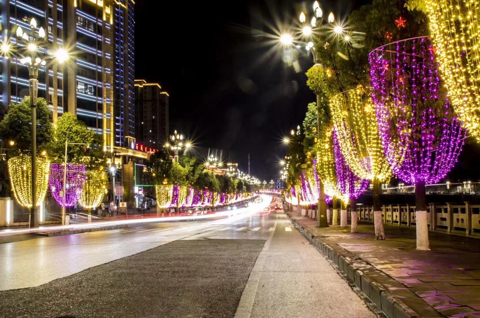 重庆城口彩灯迎新春