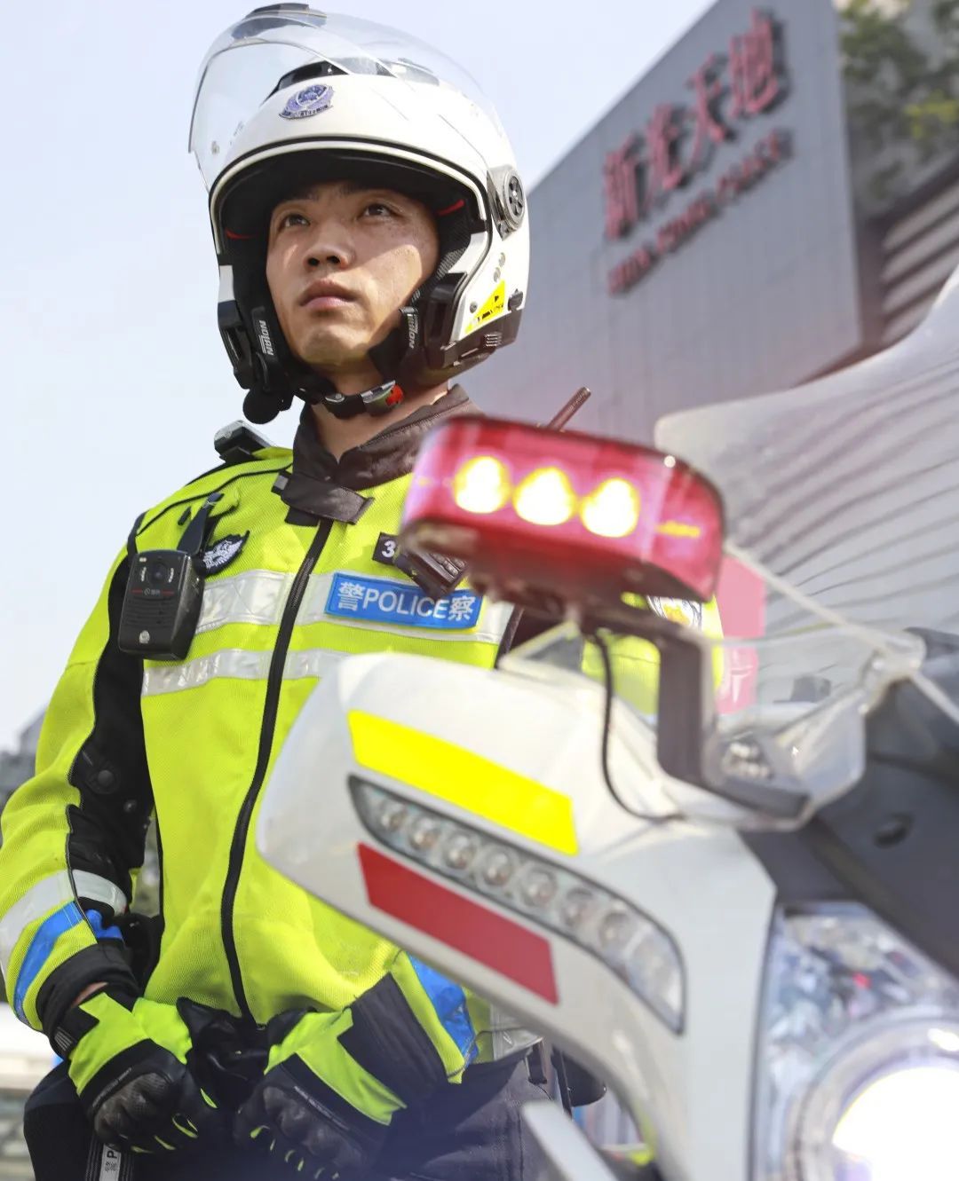 重庆渝北战高温迎烤验致敬不服暑的他们