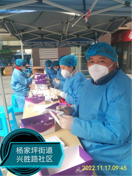 杜鸿兴工作照。受访者供图 华龙网发