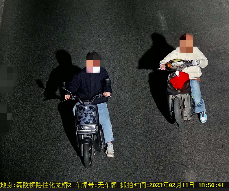 重庆交巡警成功打掉中心城区摩托车“飙车炸街”团伙12个
