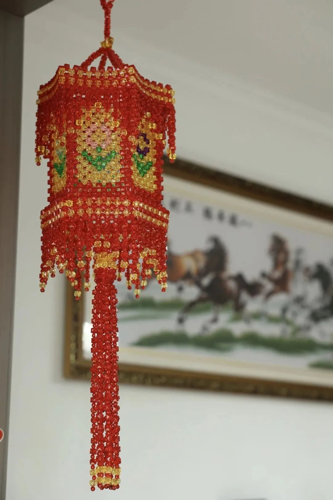 李红梅做的红灯笼。（李晨 摄）