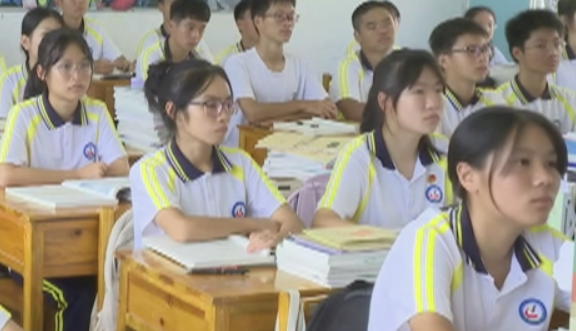 俯瞰秋日湿地 绝美壁纸已上新