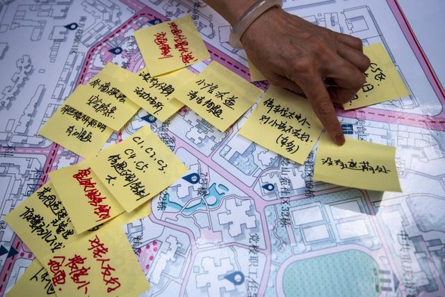 川美学子暑期社会实践走进九龙坡街道 为建设现代社区出谋划策