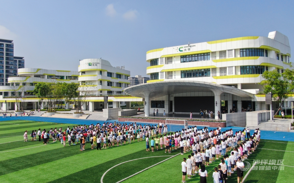 科学城沙坪坝小学图片