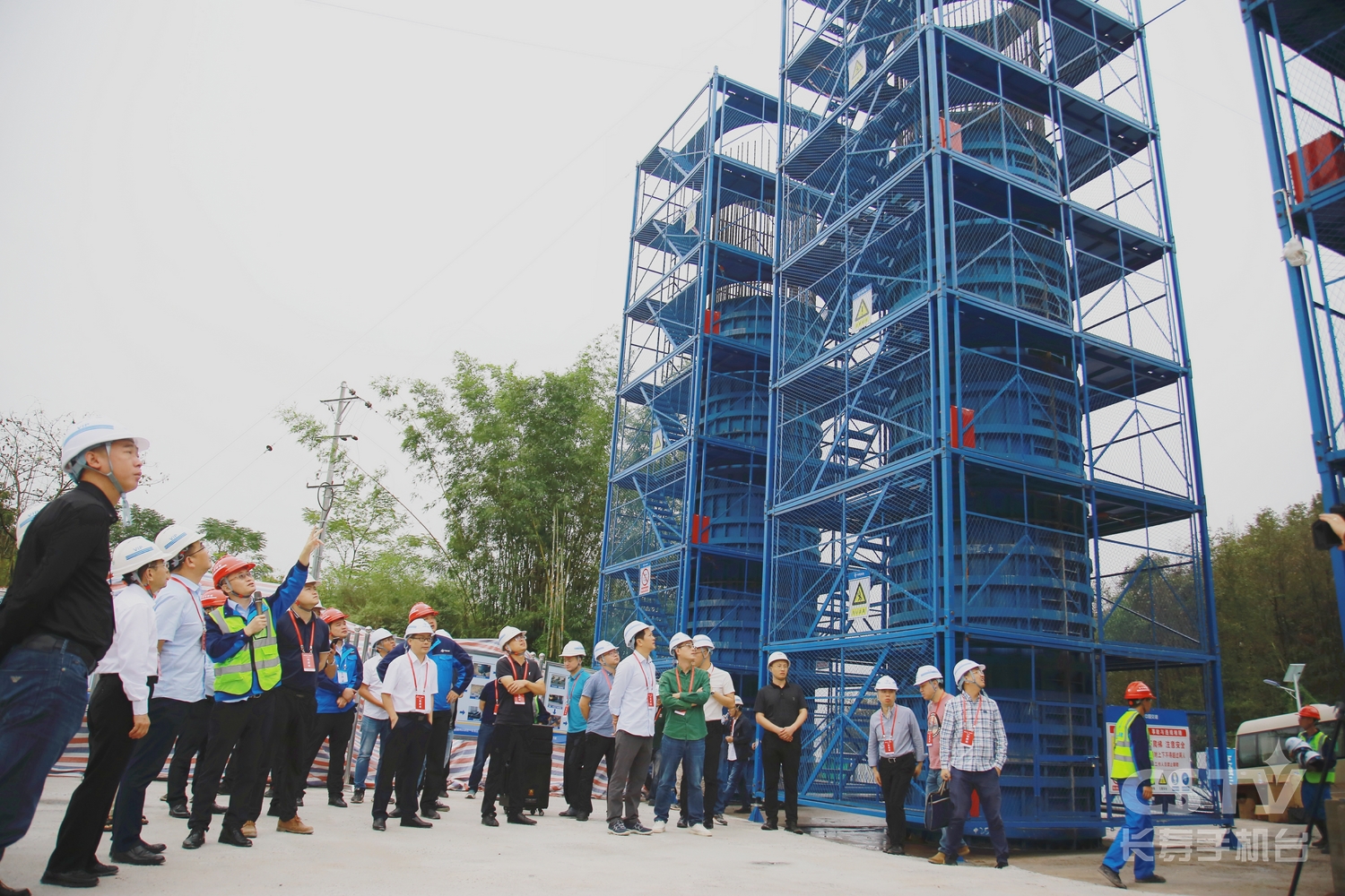 全市住建领域第四片区“质量月”活动现场观摩会在长举行