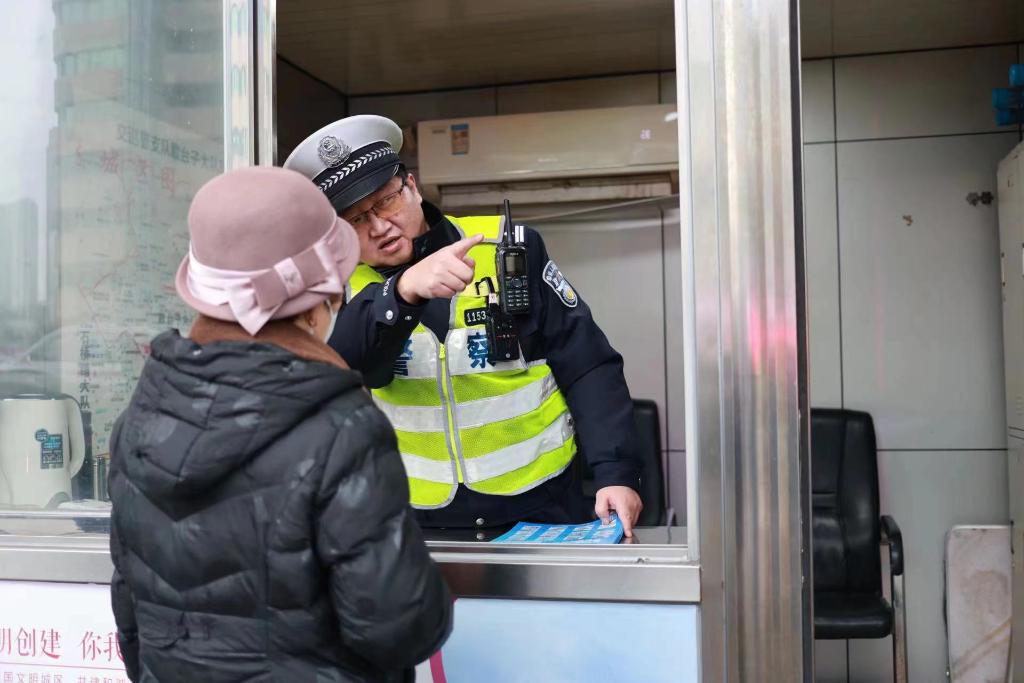 护航平安春运丨后天除夕 九龙坡警方守好中心客运站 护好群众返乡路