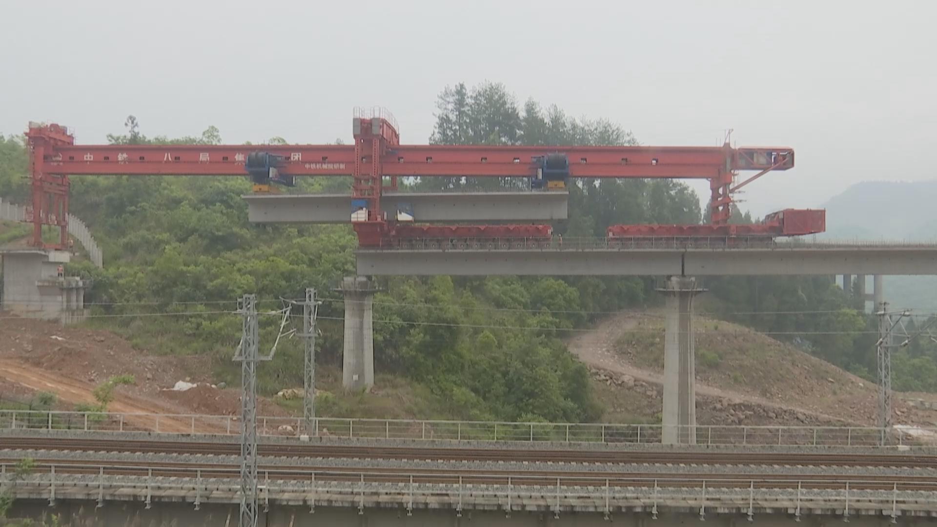 【关注重点工程】重黔铁路黔江段11座桥梁全部贯通