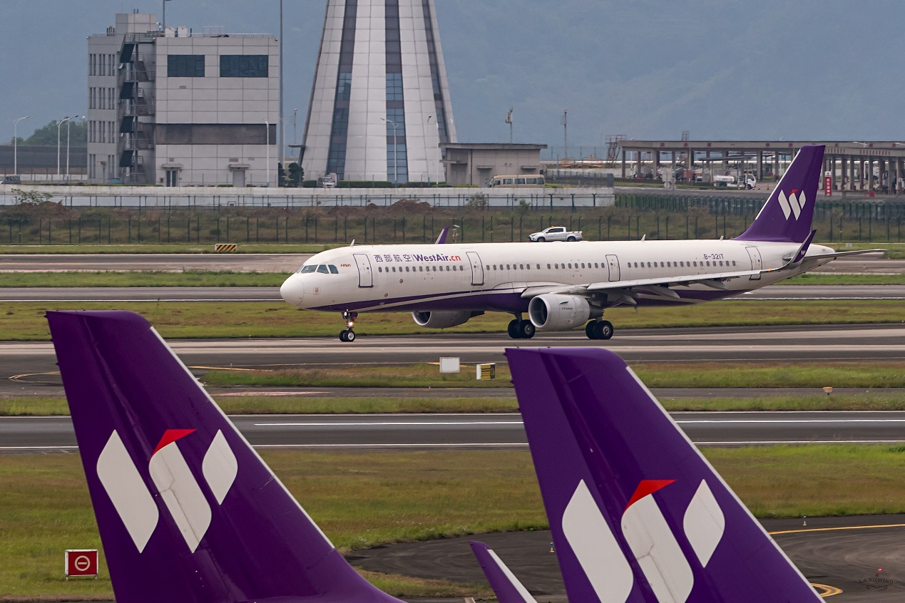 西部航空1.png