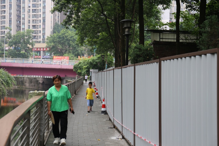 ​  重庆九龙坡：“十里桃花溪”项目开工，计划明年春节亮相