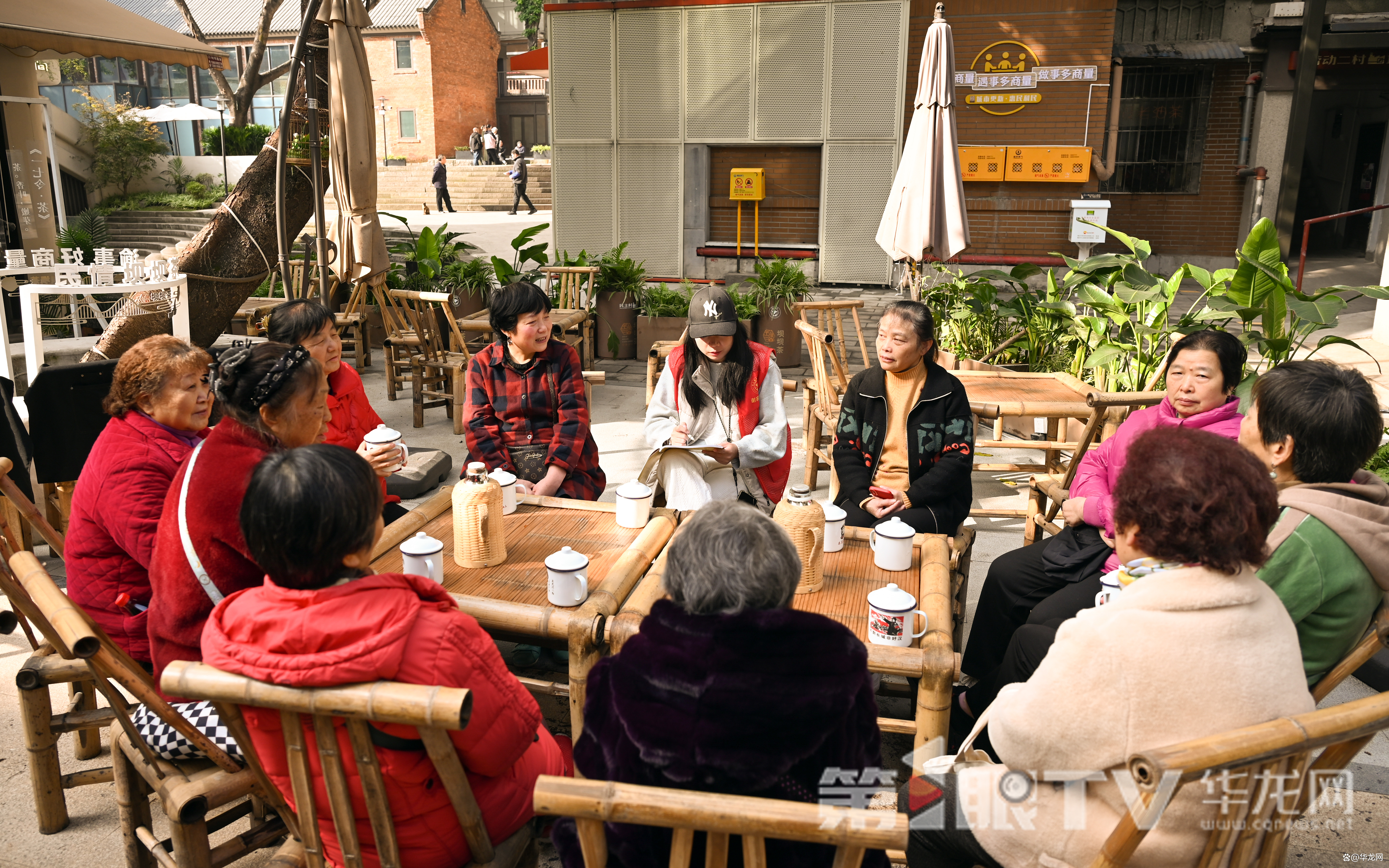 超大城市·重庆以“智”推“治”｜15分钟“圈”出美好生活