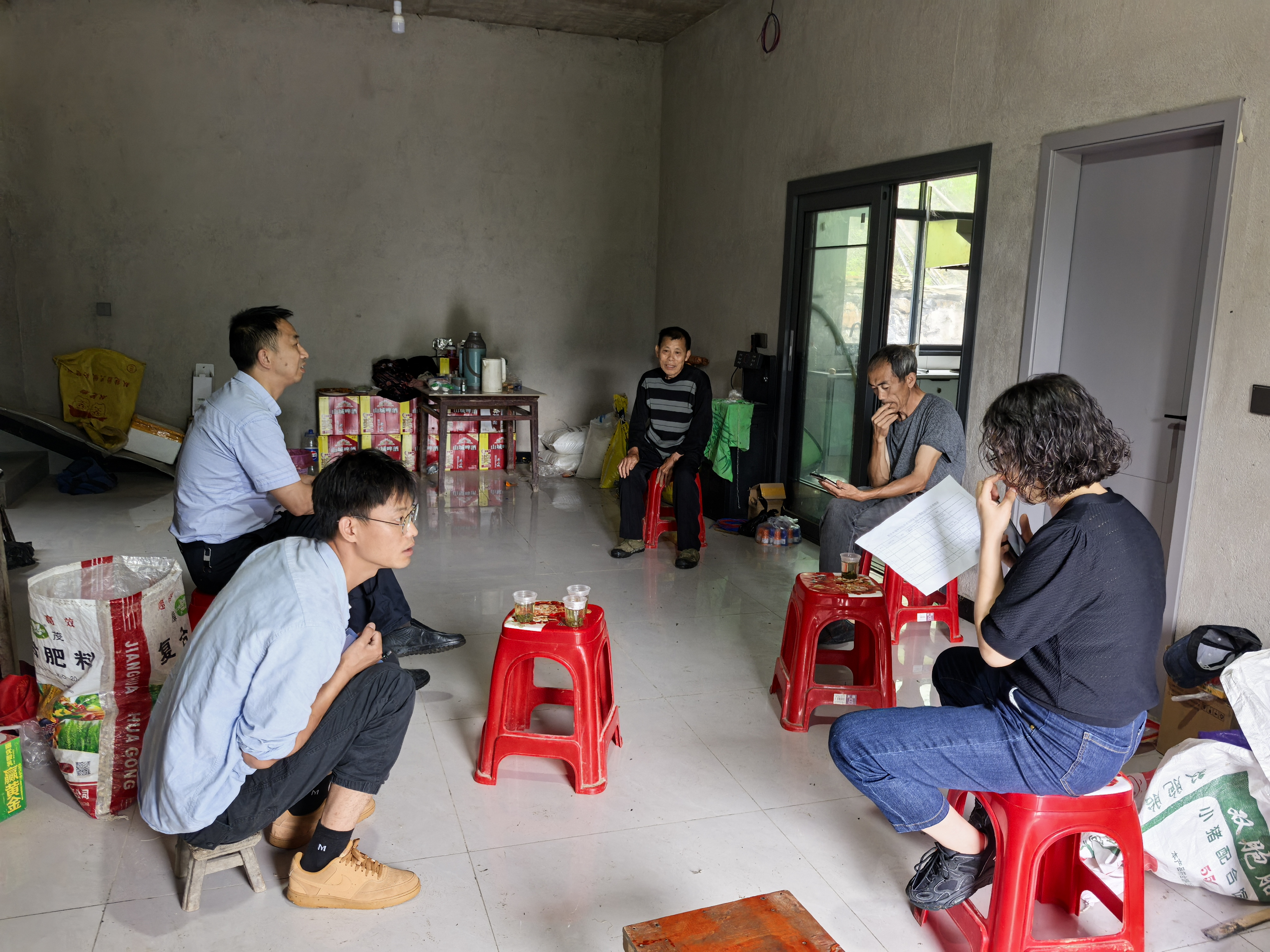 新华乡开展小板凳&ldquo;移风易俗破陋习，文明新风入万家&rdquo;新时代文明实践活动.jpg
