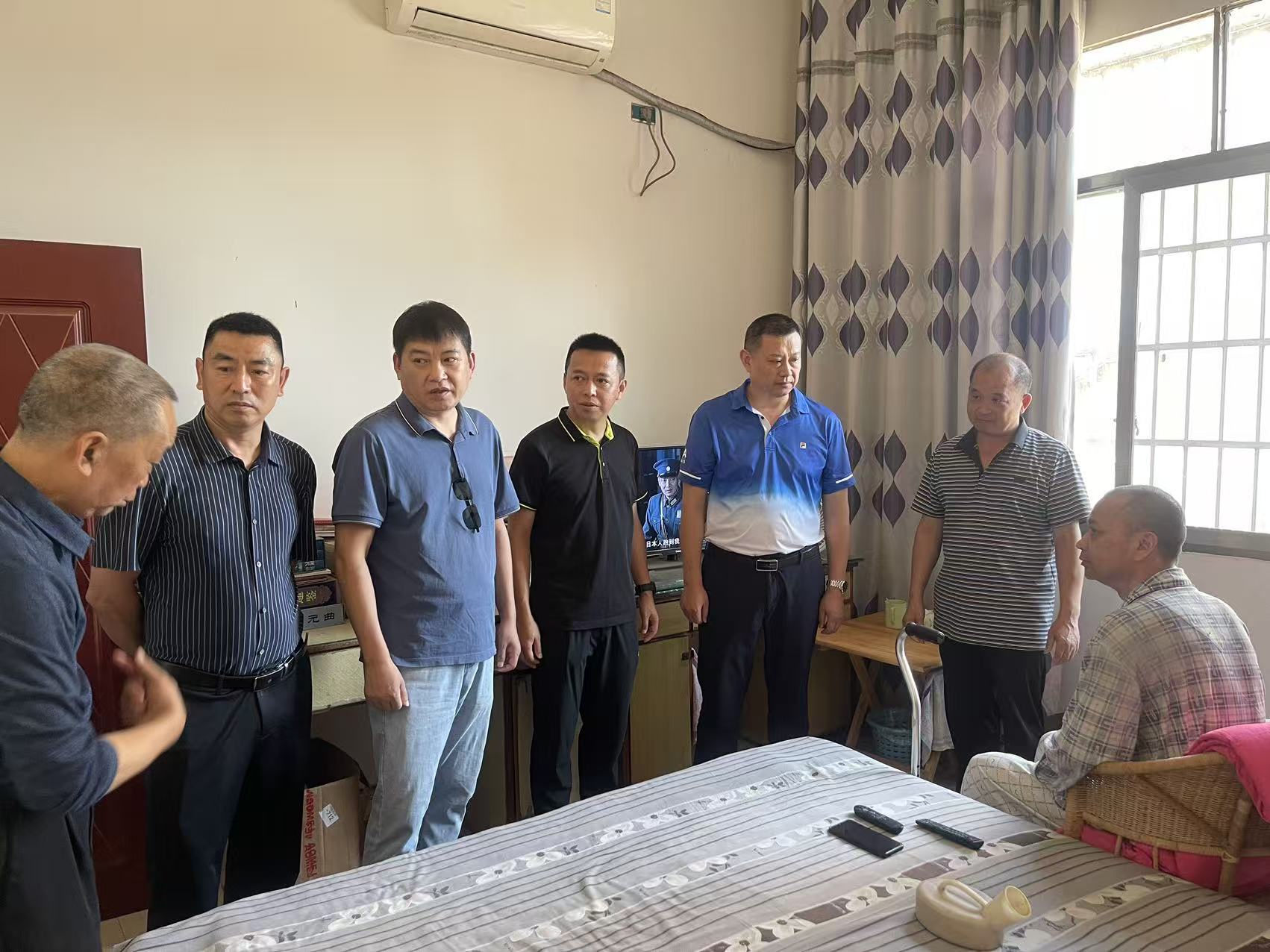 慰问儿子.jpg