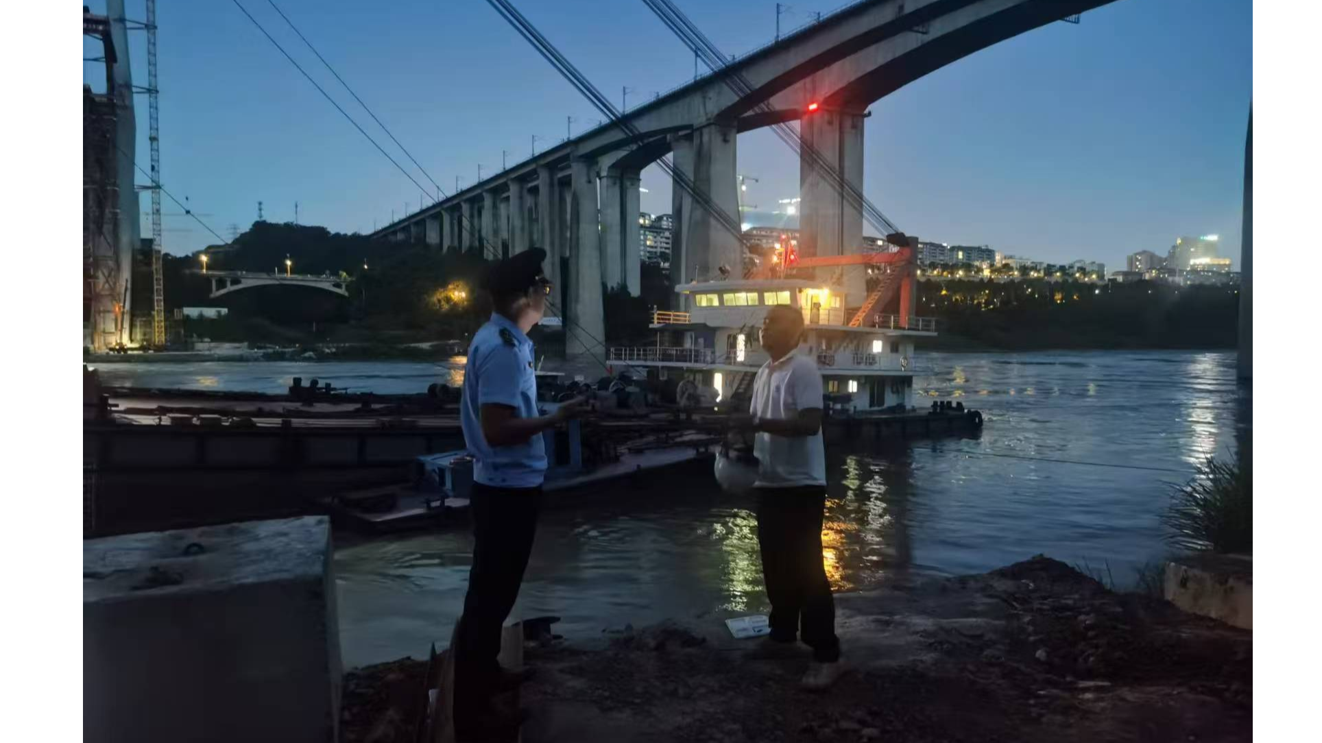 启动IV级防汛应急响应 重庆交通执法总队港航海事支队加强巡查