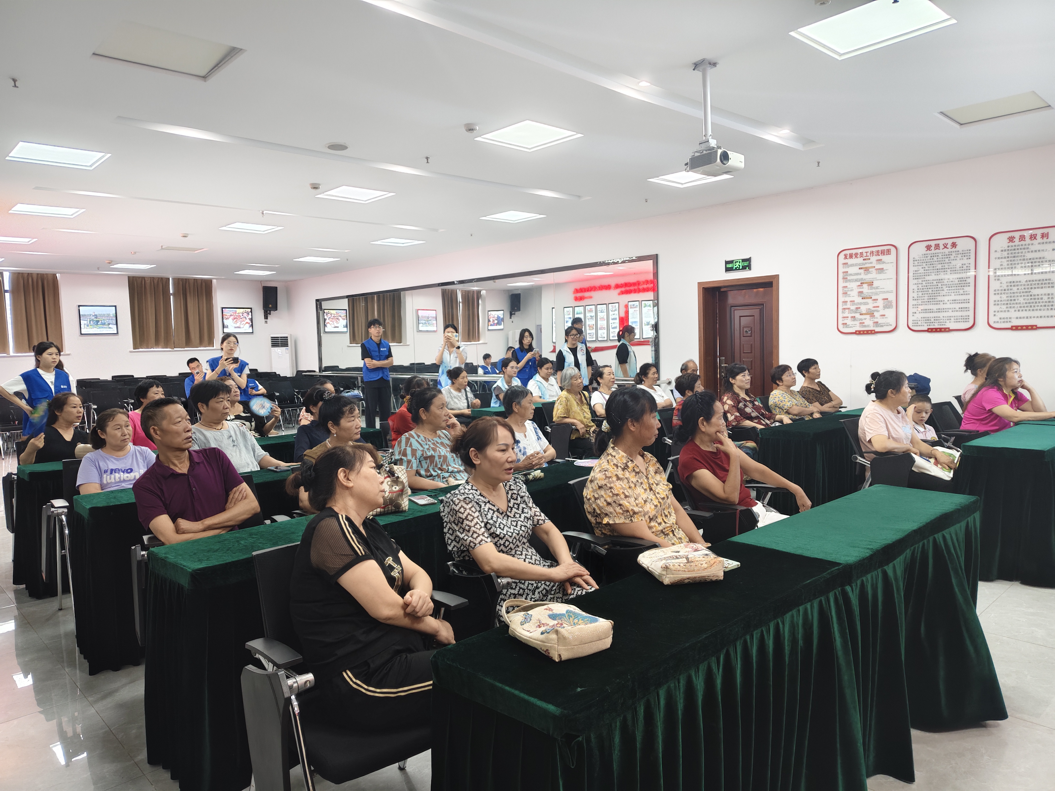 f33f33d8802b72549b530ac464cc532b.jpg f33f33d8802b72549b530ac464cc532b.jpg