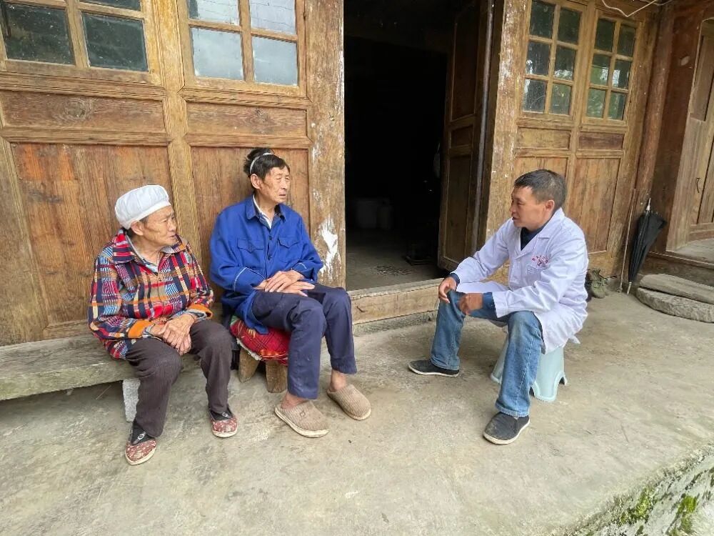 04f326b97a094a9ebe0076f76dc49128.jpg 04f326b97a094a9ebe0076f76dc49128.jpg