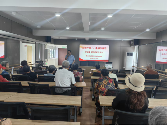 鹅公岩.jpg 鹅公岩.jpg