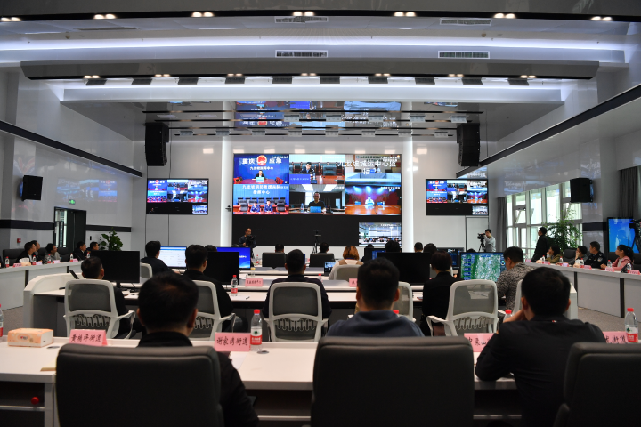 九龙坡区开展自然灾害数字化综合应急演练。记者 周邦静 摄.jpg