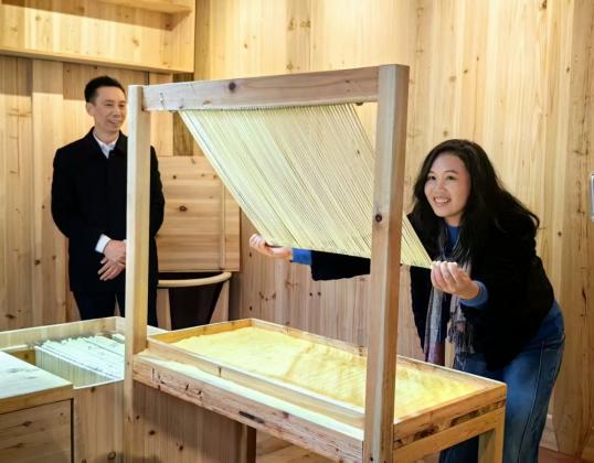 中国侨联海外华文媒体采访行走进重庆