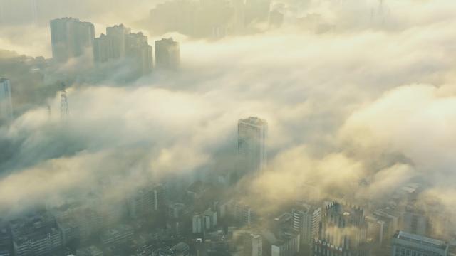 綦江：云海奔涌美如画