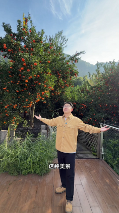 打卡万州“小桔灯”