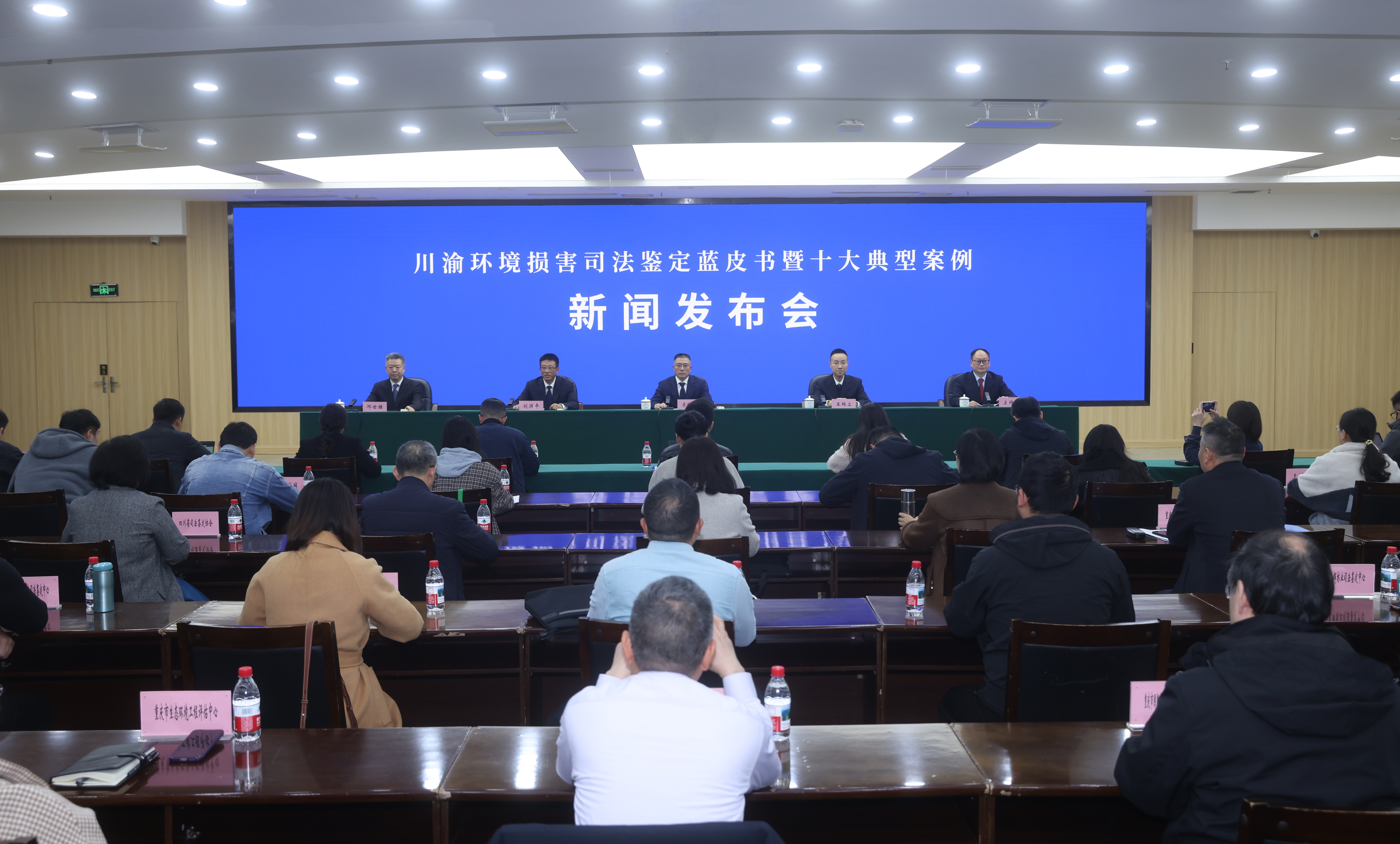 1f8c4912d61e230e456b0b619e56a269.jpg 1f8c4912d61e230e456b0b619e56a269.jpg