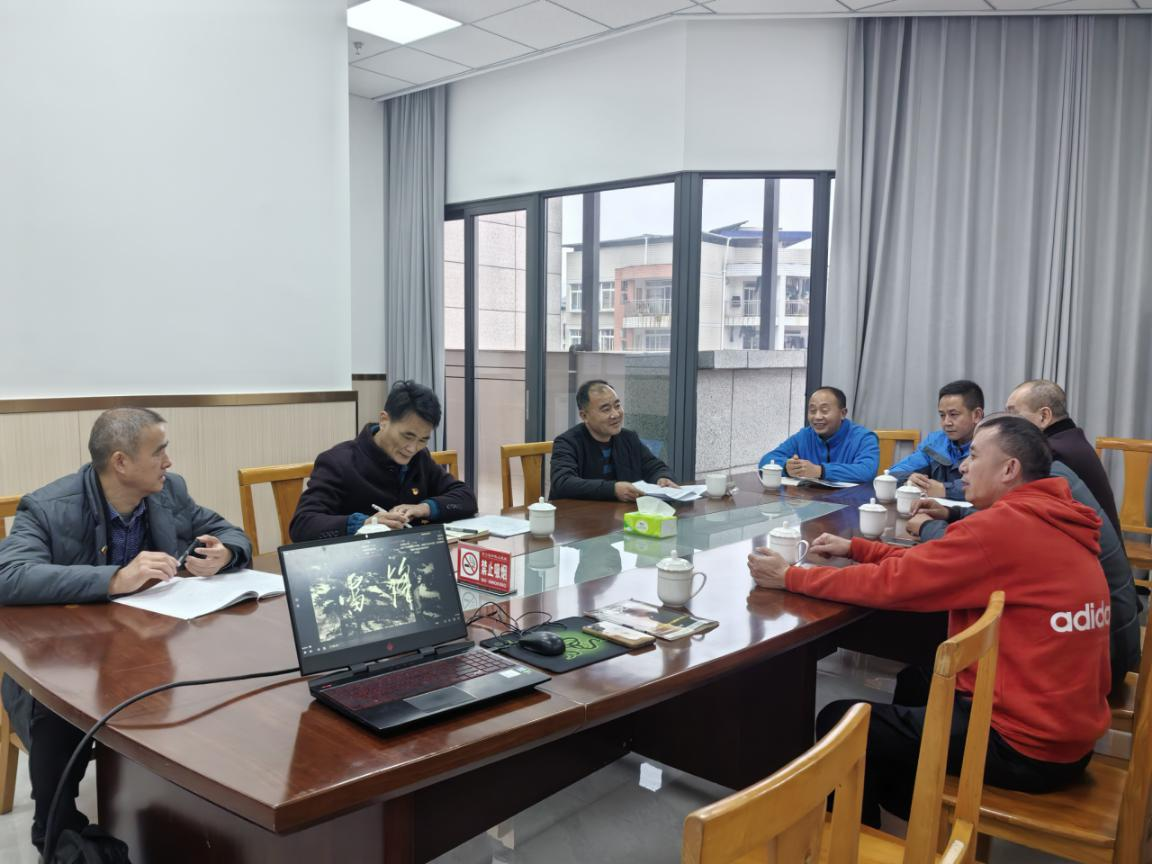 12月11日下午,座谈交流。何绪川 摄影.png