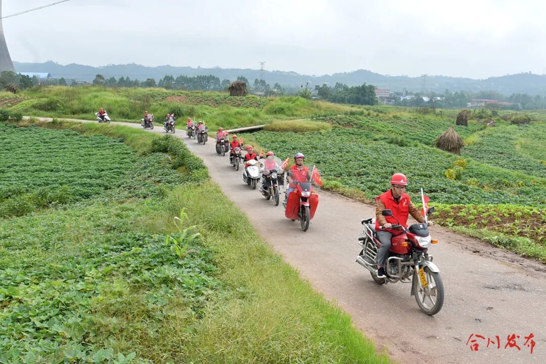 三江畔的“志愿红”：把服务送到群众心坎上