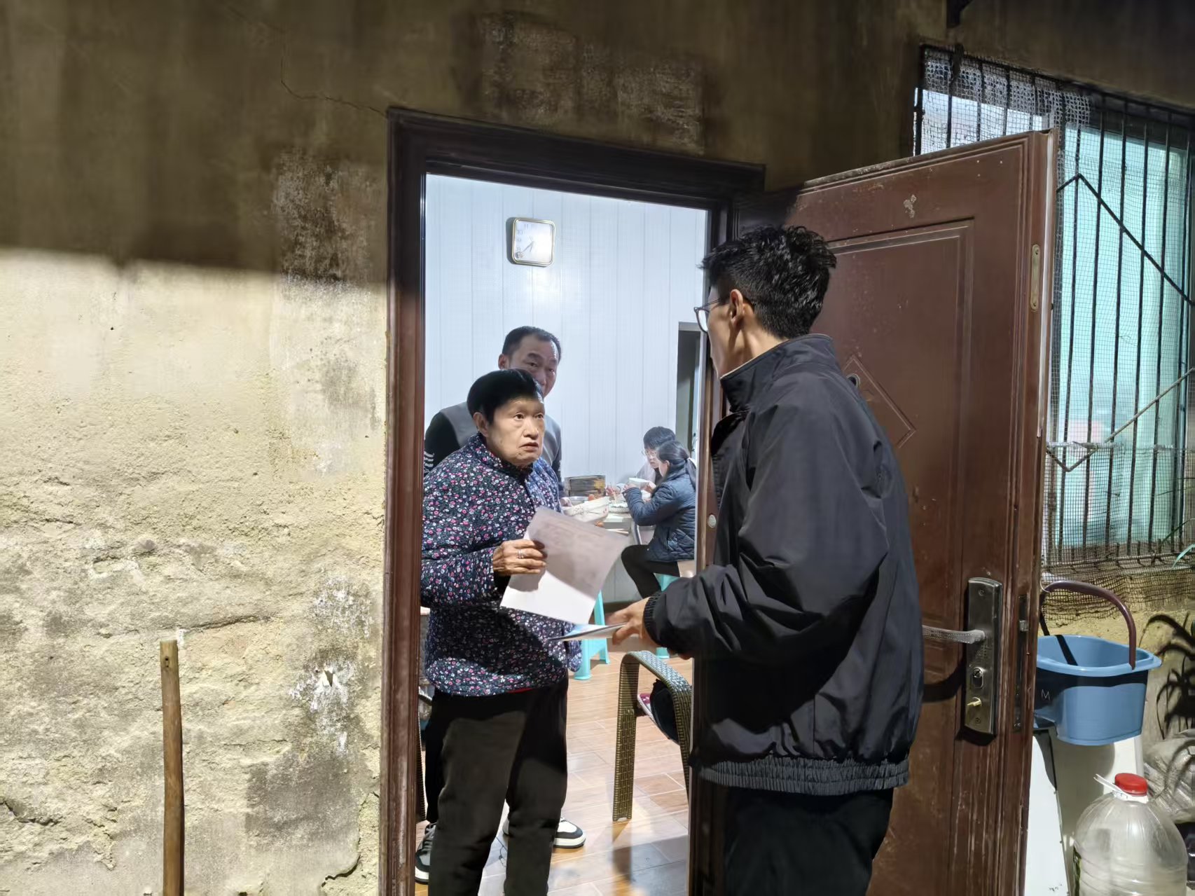 普及能力评估 护航银发生活——双路街道文西社区开展老年人能力评估