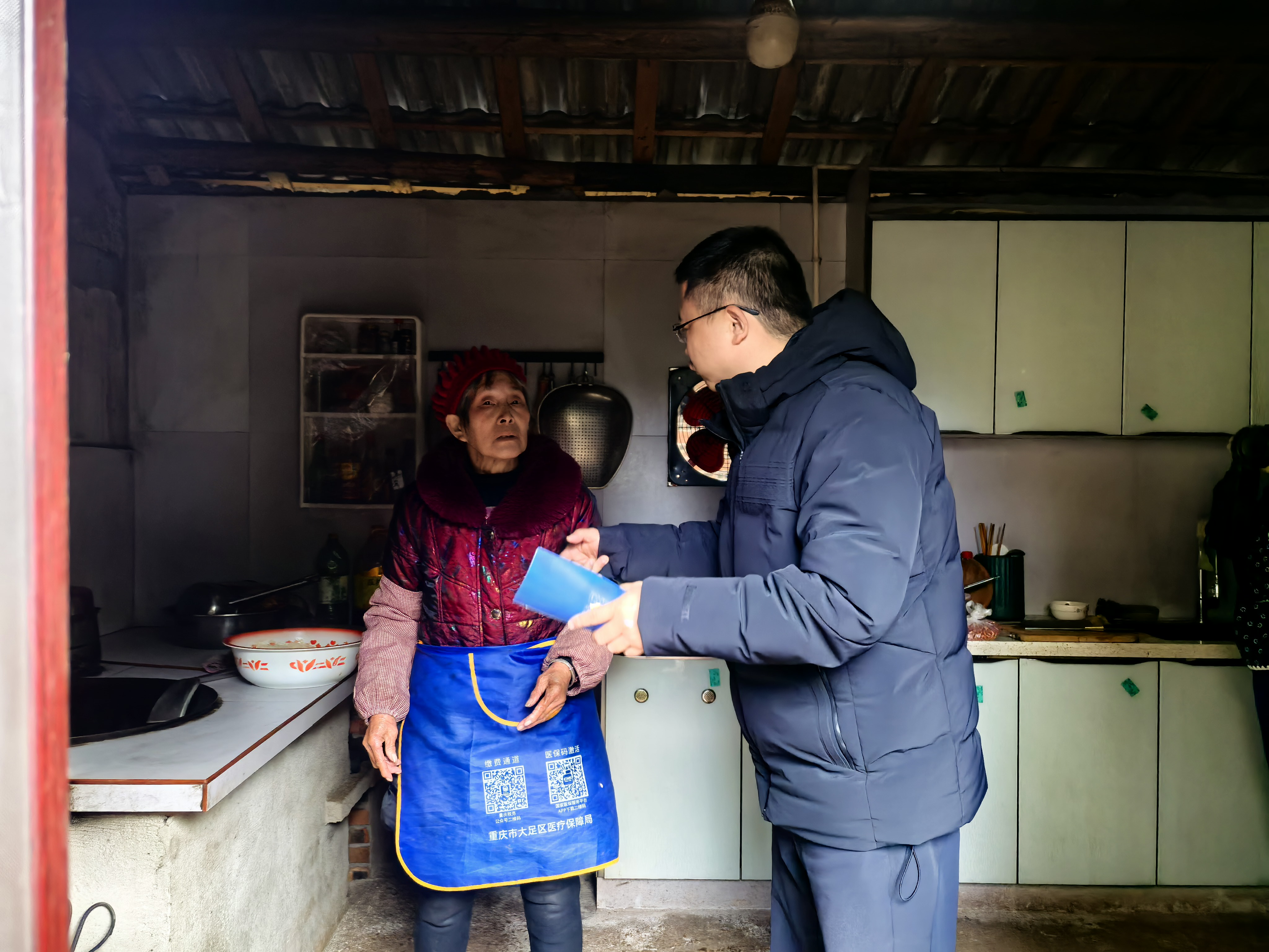 双路街道开展“蓝盾2号”冬春火灾保平安活动