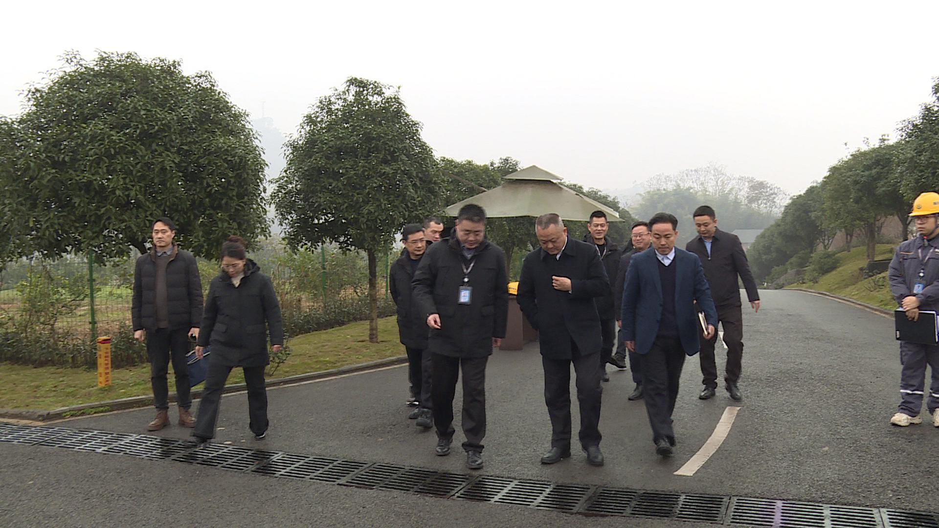 陈桥带队开展节前安全检查