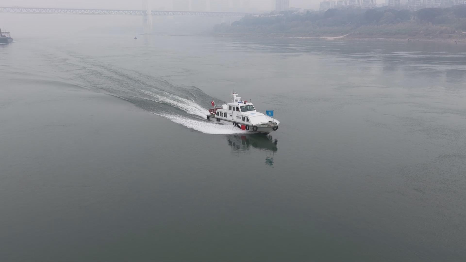 受浓雾影响 长江上游部分航道实行禁航