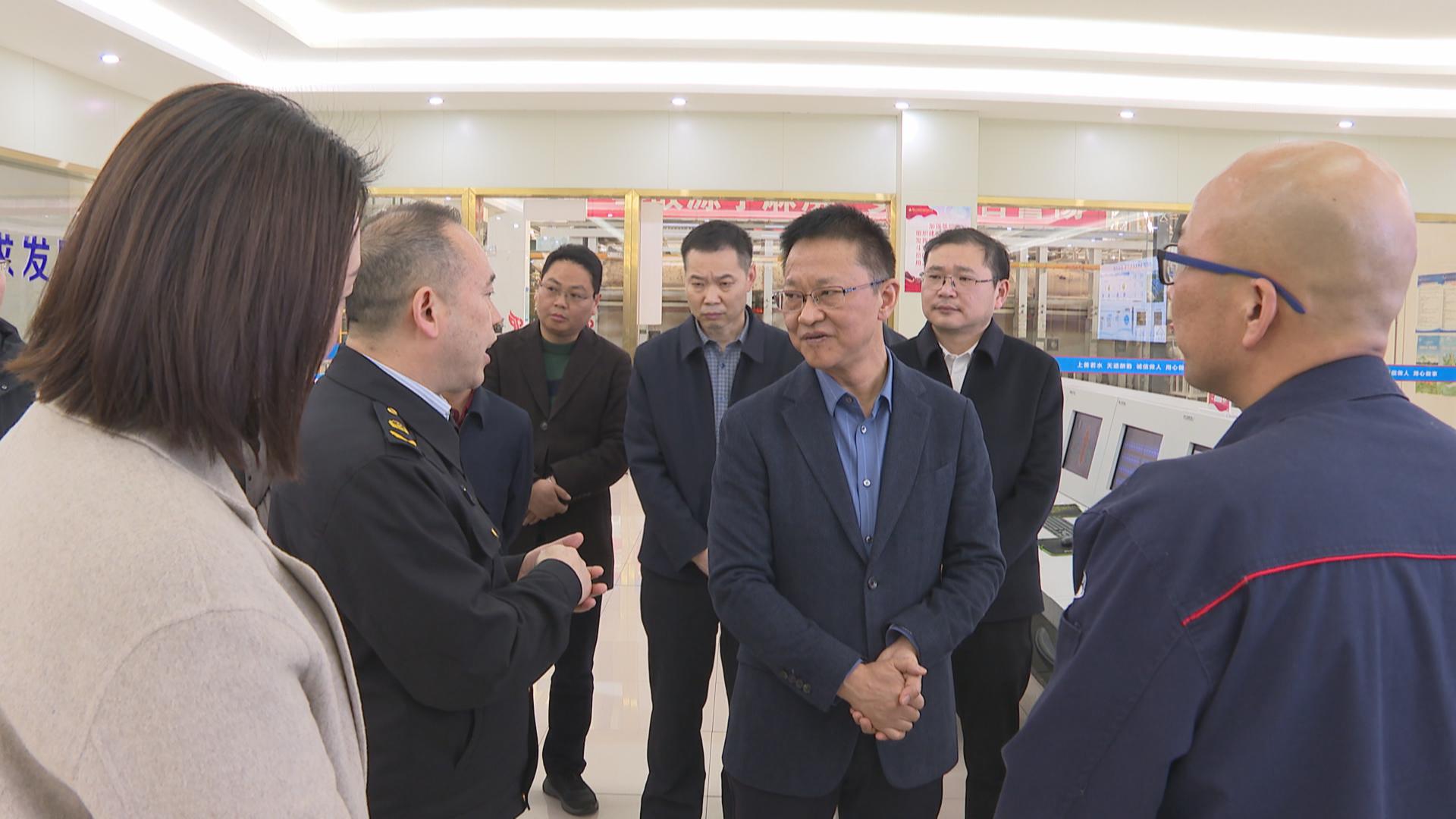 罗成带队开展节前安全检查