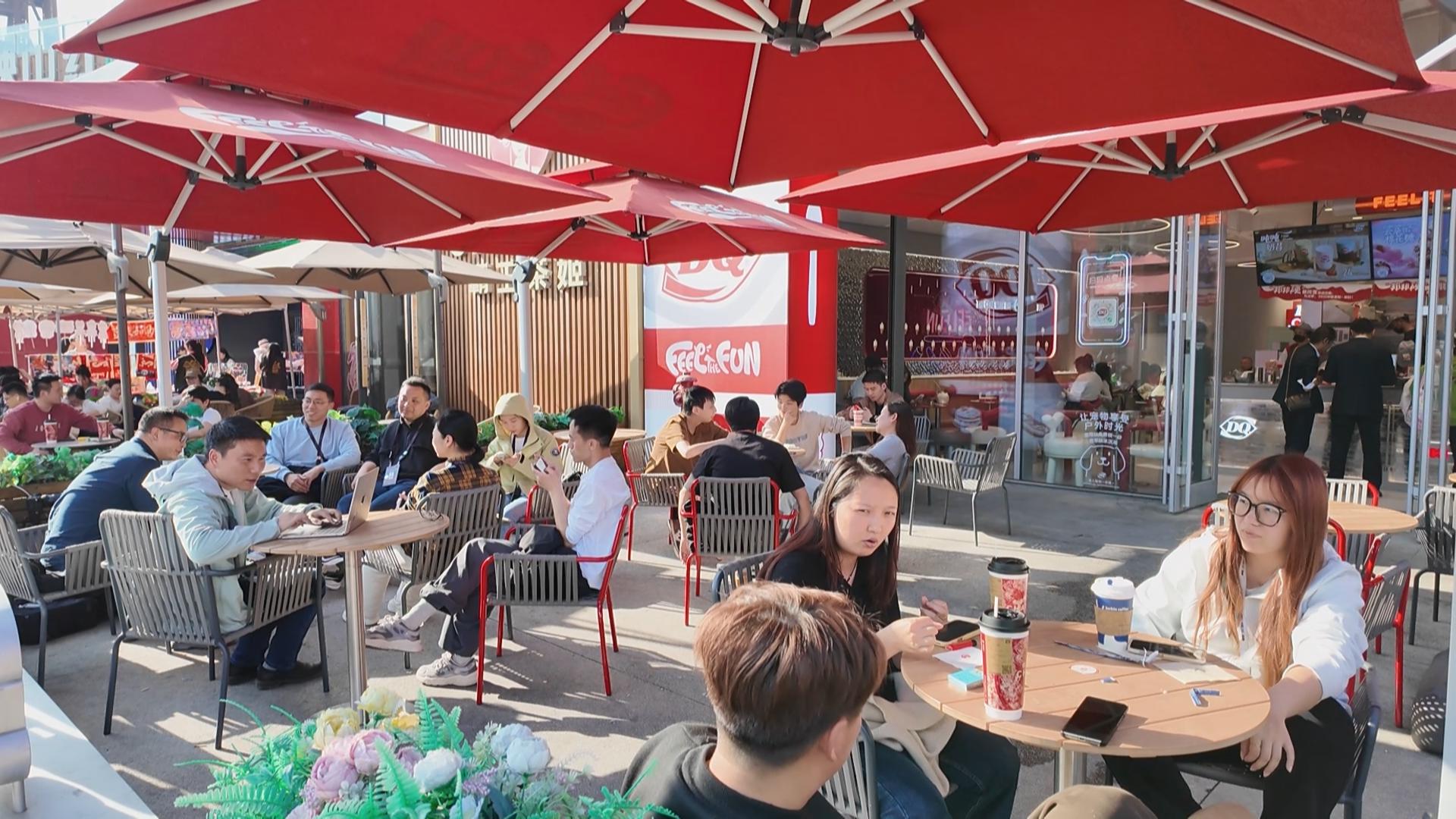 WTT重庆冠军赛2026点燃消费热潮 华熙商圈商家热情迎客