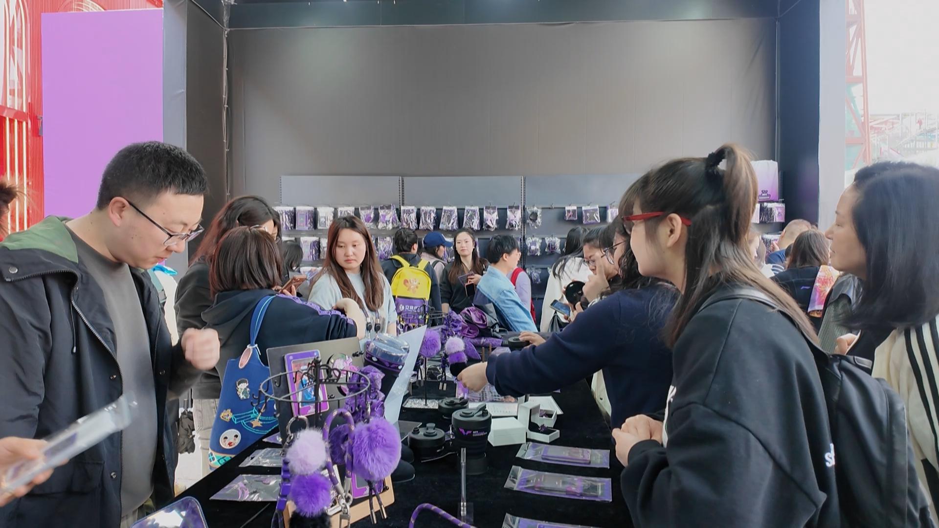 WTT重庆冠军赛2026官方特许商品持续爆火