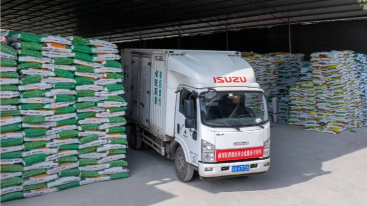 调配农机、储备农资、指导技术……重庆供销系统打好春耕“组合拳”，护航巴渝沃野